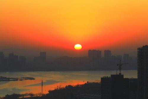 初阳照片,探寻自然与光影的和谐共鸣