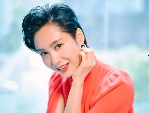 演员朱茵个人资料简介,从西游记到大话西游，探寻“紫霞仙子”的演艺人生