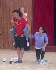 娱乐圈绅士手张杰,娱乐圈绅士手的温暖守护